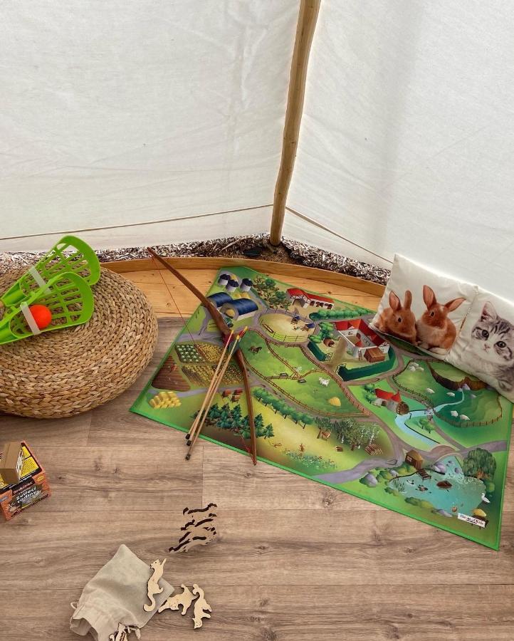 Glamping Nad Meandry Unhost Exterior foto